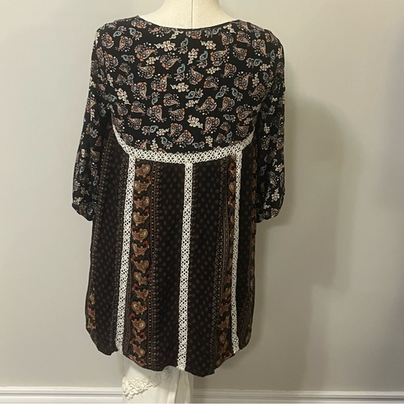 Entro Dress - Picture 7 of 10